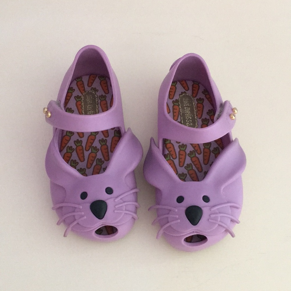 Mini Melissa Lavender Bunnies Size 6 (toddler)